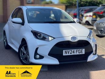 Toyota Yaris 1.5 VVT-h Icon E-CVT Euro 6 (s/s) 5dr