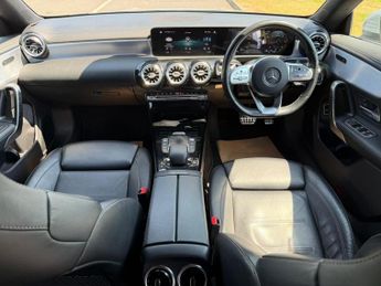 Mercedes-Benz CLA 2.0 CLA220d AMG Line (Premium 2) Coupe 8G-DCT Euro 6 (s/s) 4dr