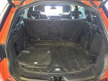 Land Rover Discovery Sport 2.0 TD4 HSE Black Auto 4WD Euro 6 (s/s) 5dr