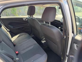 Ford Fiesta 1.0T EcoBoost Zetec Euro 5 (s/s) 5dr