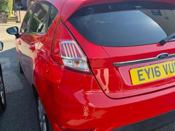 Ford Fiesta 1.6 Titanium Powershift Euro 6 5dr