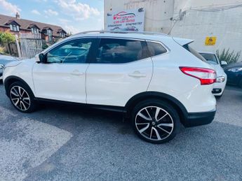 Nissan Qashqai 1.6 dCi Tekna XTRON 2WD Euro 5 (s/s) 5dr