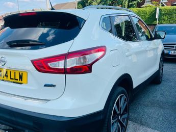 Nissan Qashqai 1.6 dCi Tekna XTRON 2WD Euro 5 (s/s) 5dr