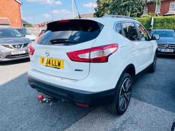 Nissan Qashqai 1.6 dCi Tekna XTRON 2WD Euro 5 (s/s) 5dr
