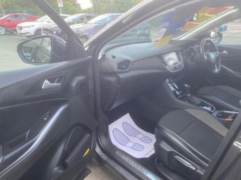 Vauxhall Grandland X 1.6 Turbo D BlueInjection Sport Nav Auto Euro 6 (s/s) 5dr