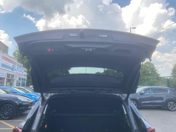 Vauxhall Grandland X 1.6 Turbo D BlueInjection Sport Nav Auto Euro 6 (s/s) 5dr