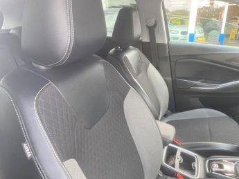 Vauxhall Grandland X 1.6 Turbo D BlueInjection Sport Nav Auto Euro 6 (s/s) 5dr