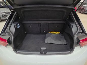 Volkswagen ID.3 Pure Performance 45kWh Style Auto 5dr