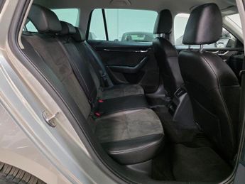 Skoda Octavia 1.6 TDI SE L DSG Euro 6 (s/s) 5dr