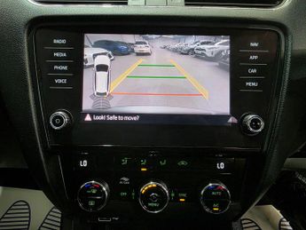 Skoda Octavia 1.6 TDI SE L DSG Euro 6 (s/s) 5dr
