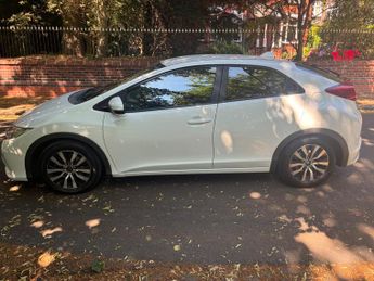 Honda Civic 1.6 i-DTEC EX Euro 5 (s/s) 5dr