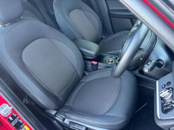 MINI Countryman 1.5 7.6kWh Cooper SE Auto ALL4 Euro 6 (s/s) 5dr