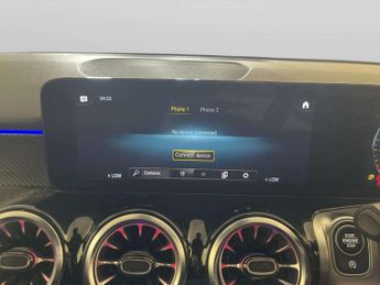Mercedes-Benz GLB 1.3 GLB200 AMG Line (Premium) SUV 5dr Petrol 7G-DCT Euro 6 (s/s)