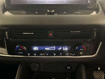Nissan Qashqai 1.5 h e-POWER N-Connecta SUV 5dr Petrol Hybrid Auto Euro 6 (s/s)