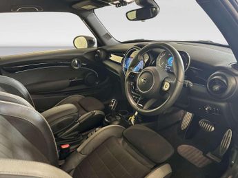 MINI Hatch 2.0 John Cooper Works Hatchback 3dr Petrol Steptronic Euro 6 (s/