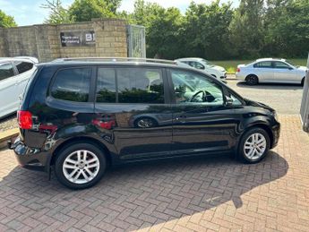 Volkswagen Touran 1.6 TDI BlueMotion Tech SE DSG Euro 5 (s/s) 5dr