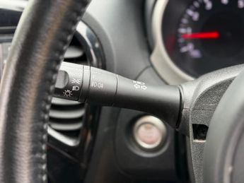 Nissan Juke 1.6 Tekna XTRON Euro 6 5dr