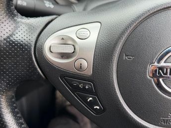 Nissan Juke 1.6 Tekna XTRON Euro 6 5dr