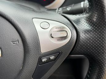 Nissan Juke 1.6 Tekna XTRON Euro 6 5dr