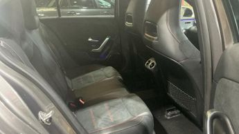 MERCEDES-BENZ A-CLASS HATCHBACK 1.3 A 200 AMG LINE EXECUTIVE 5DR Automatic