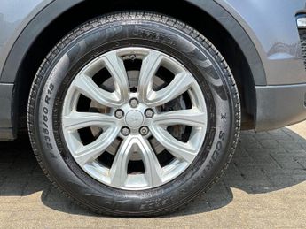 Land Rover Range Rover Evoque 2.0 TD4 SE Tech Auto 4WD Euro 6 (s/s) 5dr