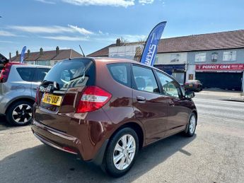 Honda Jazz 1.4 i-VTEC ES CVT Euro 5 5dr