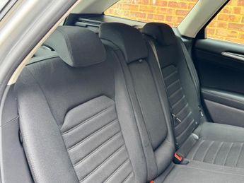 Ford Mondeo 2.0 TiVCT Zetec Edition CVT Euro 6 (s/s) 5dr