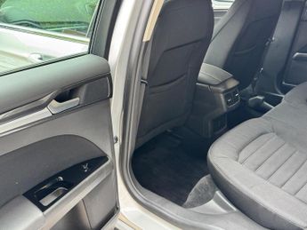 Ford Mondeo 2.0 TiVCT Zetec Edition CVT Euro 6 (s/s) 5dr