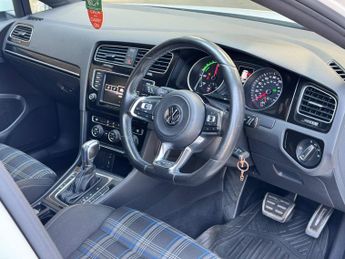 Volkswagen Golf 1.4 TSI GTE DSG Euro 6 (s/s) 5dr