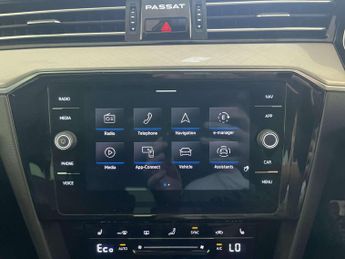 Volkswagen Passat 1.4 TSI 13kWh GTE Saloon 4dr Petrol Plug-in Hybrid DSG Euro 6 (s