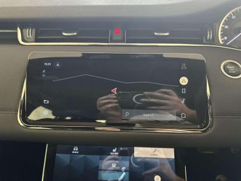Land Rover Range Rover Evoque 1.5 P300e 12.2kWh R-Dynamic SE SUV 5dr Petrol Plug-in Hybrid Aut