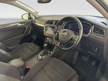 Volkswagen Tiguan Allspace 2.0 TDI SEL SUV 5dr Diesel DSG 4Motion Euro 6 (s/s) (190 ps)