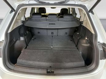 Volkswagen Tiguan Allspace 2.0 TDI SEL SUV 5dr Diesel DSG 4Motion Euro 6 (s/s) (190 ps)