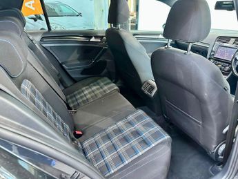 Volkswagen Golf 1.4 TSI GTE Nav DSG Euro 6 (s/s) 5dr