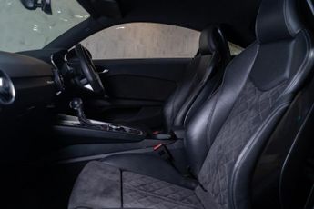 Audi TT 2.0 TFSI 40 Black Edition S Tronic Euro 6 (s/s) 3dr