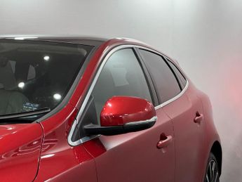 Volvo V40 2.0 D3 Inscription Auto Euro 6 (s/s) 5dr