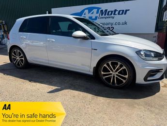 Volkswagen Golf TDi 2.0 TDI R-Line DSG Euro 6 (s/s) 5dr