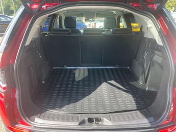 Land Rover Discovery Sport 2.0 TD4 HSE Black Auto 4WD Euro 6 (s/s) 5dr