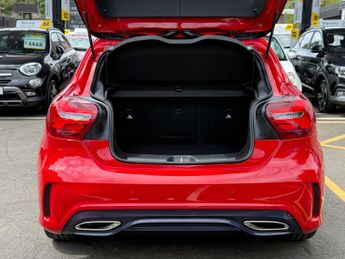 Mercedes-Benz A Class 2.1 A200d AMG Line (Premium) 7G-DCT Euro 6 (s/s) 5dr