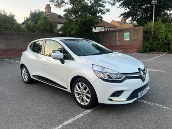 Renault Clio 1.2 16V Dynamique Nav Hatchback 5dr Petrol Manual Euro 6 (75 ps)