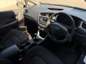 Kia Ceed 1.4 CRDi EcoDynamics 1 Sportswagon Euro 5 (s/s) 5dr