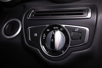 Mercedes-Benz C Class 2.0 C200 AMG Line (Premium Plus) G-Tronic+ Euro 6 (s/s) 4dr