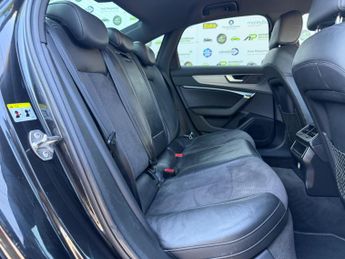 Audi A6 Saloon 2.0 TDI 40 S line S Tronic Euro 6 (s/s) 4dr