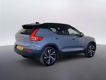 Volvo XC40 2.0 B5 MHEV R-Design Pro SUV 5dr Petrol Hybrid Auto AWD Euro 6 (