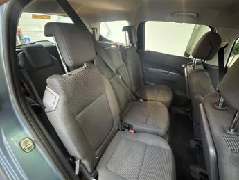 Peugeot 5008 2.0 HDi Active Auto Euro 5 5dr