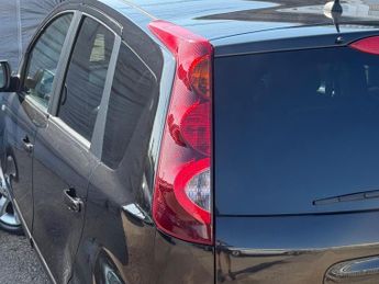 Nissan Note 1.6 16V Tekna Auto Euro 4 5dr