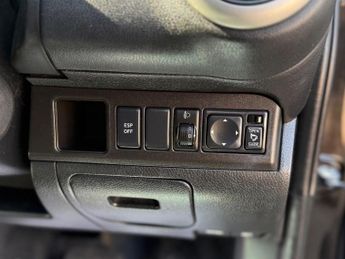 Nissan Note 1.6 16V Tekna Auto Euro 4 5dr