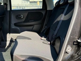 Nissan Note 1.6 16V Tekna Auto Euro 4 5dr