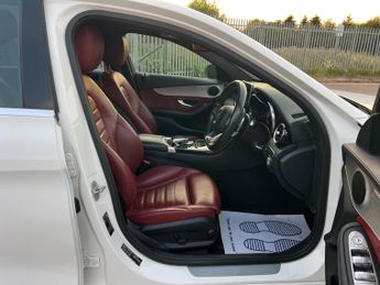 Mercedes-Benz C Class 2.1 C250d AMG Line 7G-Tronic+ Euro 6 (s/s) 4dr