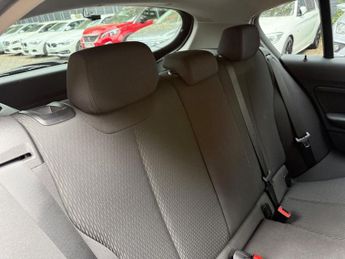 BMW 1 Series 1.6 116i SE Hatchback 5dr Petrol Auto Euro 6 (s/s) (136 ps)